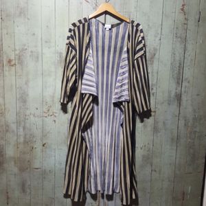 Lularoe Shirley cover up